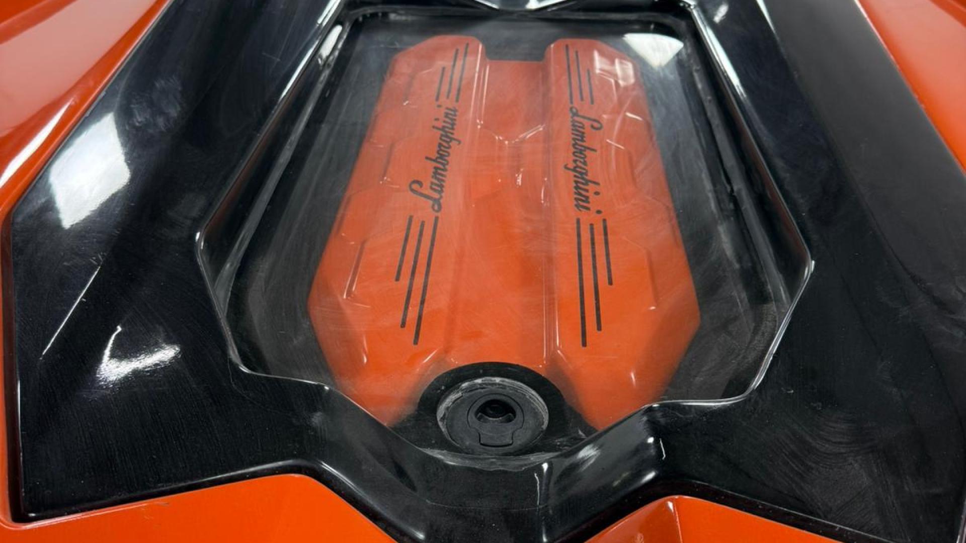 Elegance Marine Lambo Red 2026